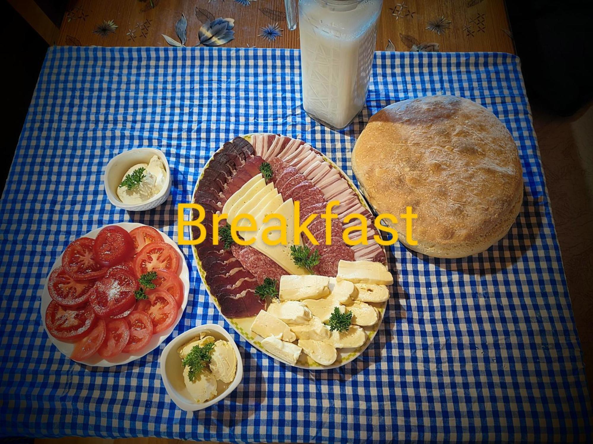 Cemerno Cottage Gacko Экстерьер фото